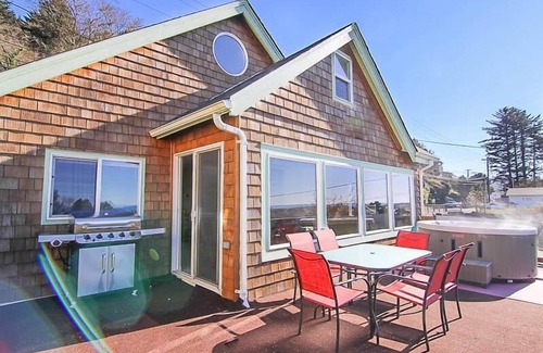 Depoe Bay House | Splash of Glory
