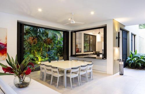 Anapoima Apartment | Splendid 5BR Villa at Mesa de Yeguas
