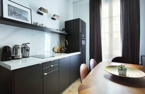 Faubourg Saint-Germain Apartment | Splendid Apartment Champ de Mars - Eiffel Tower