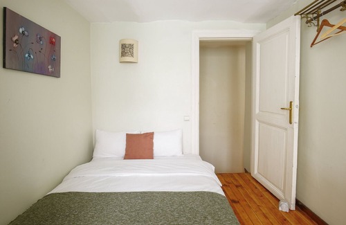 Tophane Apartment | Splendid Flat with Sea View in Cihangir Beyoglu
