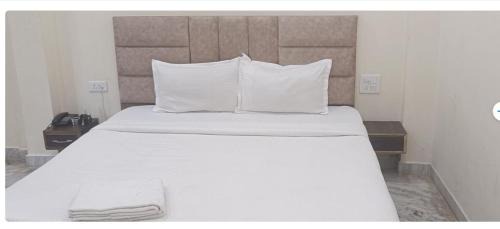 Jabalpur Hotel | SPORTS CLUB OF JABALPUR by TWC