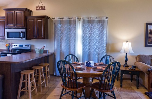 St. George Condo | Sports Village Condo End Unit 2nd floor Close to hiking