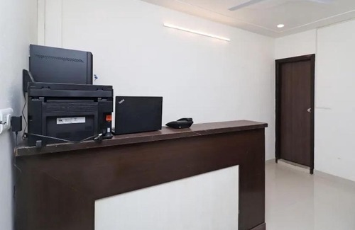 Patiala Hotel | SPOT ON 81157 Hotel Skylight Inn