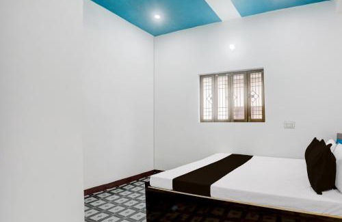 Handia Apartment | SPOT ON Ajay Hotel Phulpur Railway station