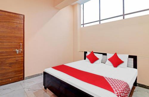 Etmadpur Hotel | SPOT ON Om Hotel & Restaurant