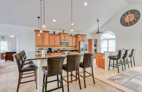 Morgan II House | Sprawling waterfront home with a boat launch, kayaks, game room, and hot tub