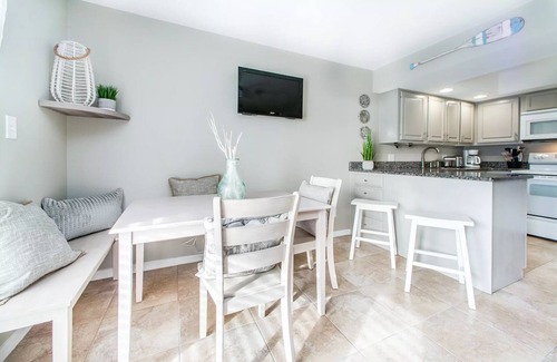 Avalon Beach Estates Condo | SPRING BREAK READY! HEATED POOL! NEW DECKING! CLOSE TO SHOPPING!