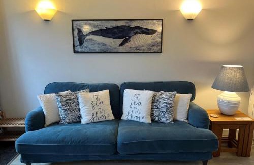 Edmonton House | Spring Cottage