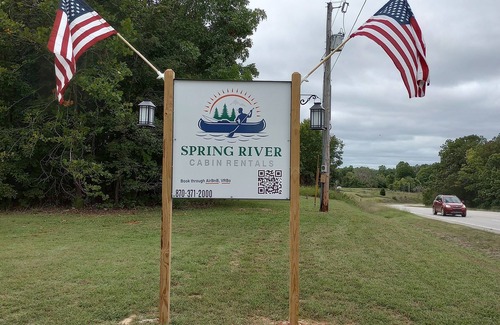 Mammoth Spring RV Rental | spring river camping