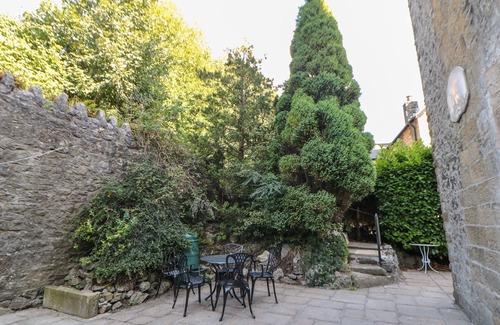 Buxton Cottage | Springdale House