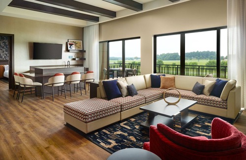 Franklin Hotel | Springhill Suites By Marriott Franklin Mint