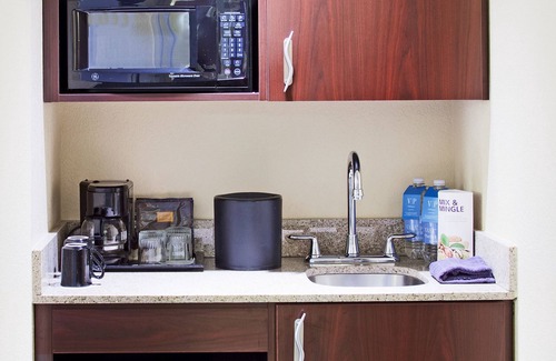 Medford Hotel | SpringHill Suites by Marriott Medford