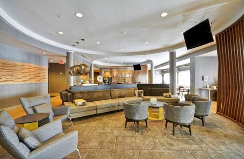 Tallahassee Hotel | SpringHill Suites Tallahassee Central