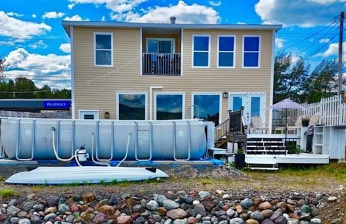 Lewisporte House | Springhouse Oasis Ocean View 2 Bed/2.5 Bath