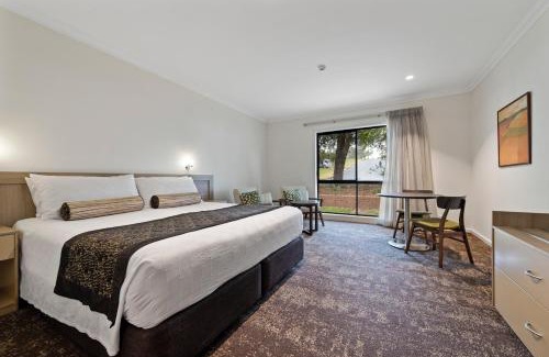 Mittagong Hotel | Springs Mittagong