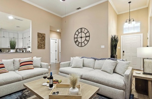 Abilene House | Spur of the Moment - West Texas Escape Sleeps 7