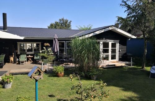 Greve House | Spurvereden ved vandet