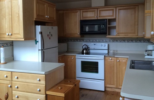 Sandwich House | Squam Lake: Waterfront Home with Large Screened Porch