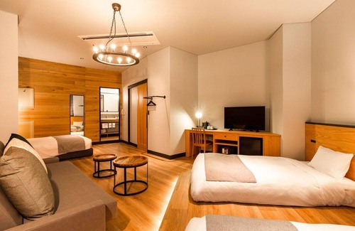 Karuizawa Hotel | SQUARE VIEW 1 Stay without meals A simple stay i/Kitasaku-gun Nagano