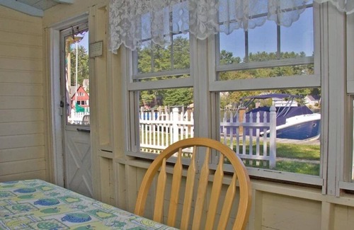 Gilford Cabin | Squaw Cottage at The Inn at Smith Cove
