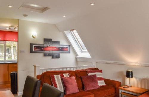 Luckett House | Squirrel Creek