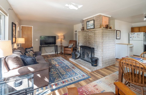 Carnelian Bay House | Squirrels Nest/Douglas by Hauserman Rental Group