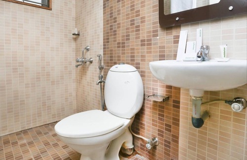 Periamet Hotel | Sr Residency
