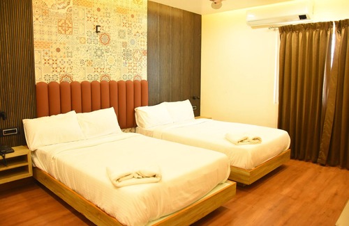 Aruppukkottai Hotel | Sree Mahalakshmi Residency