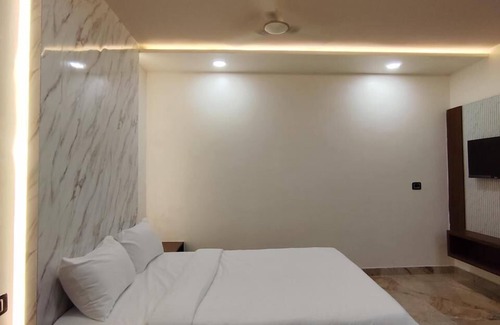 Aruppukkottai Hotel | Sree Mahalakshmi Residency