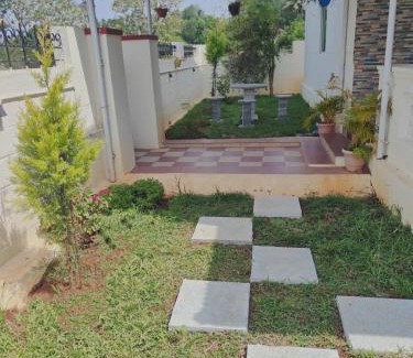 Yelagiri House | Sri Krishna Cottage