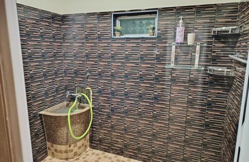 Kampung Permatang Timbun House | Sri MaLati Homestay and Event Space