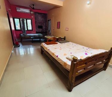 Gokarna Hotel | Sri Saii Ram Lodge
