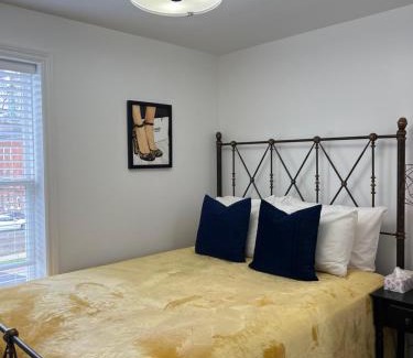 Downtown Apartment | St Catharines Niagara Escape