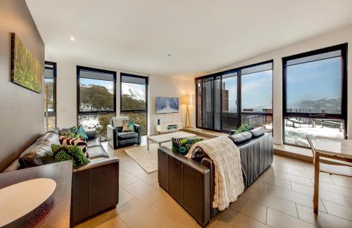 Falls Creek Apartment | St Falls Penthouse West 401