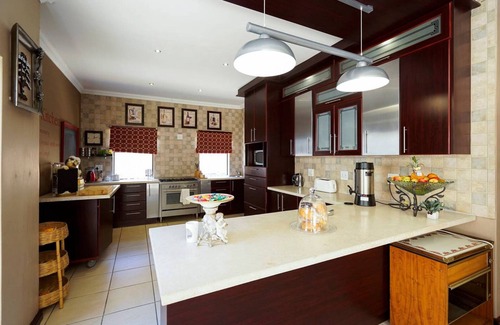 Big Bay House | St. Franco Room - Airy and Comfortable