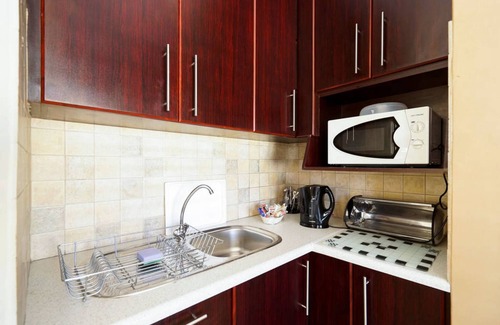 Big Bay House | St. Franco Room - Airy and Comfortable