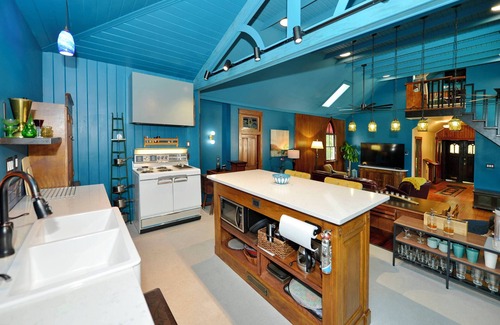 Harpers Ferry House | St. John's - Simply Divine, 4 BR, 2.5 Bath, Harpers Ferry