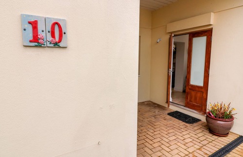 Dawlish Cottage | St Julien