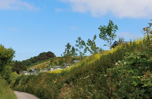 Saint Columb Major Cabin | ST MAWGAN'S COVE 14, family friendly, with a garden in Mawgan Porth