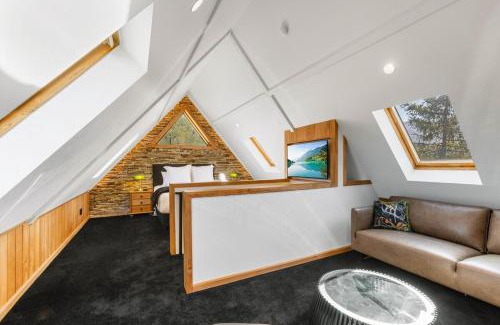 Wanaka House | St Patrick's Church - Hawea Flat