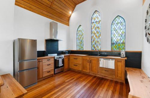 Wanaka House | St Patrick's Church - Hawea Flat