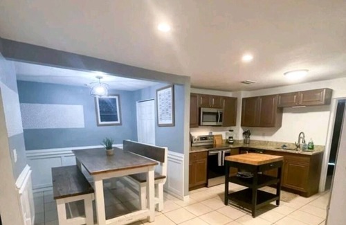 St. Petersburg - Clearwater House | St. Pete's Dream Home with Gym and Heated Pool