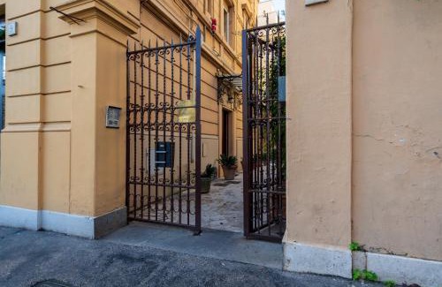 Vatican Apartment | St. Peter penthouse