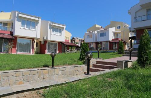 Budjaka Resort | St. Stefan Villas & Hotel