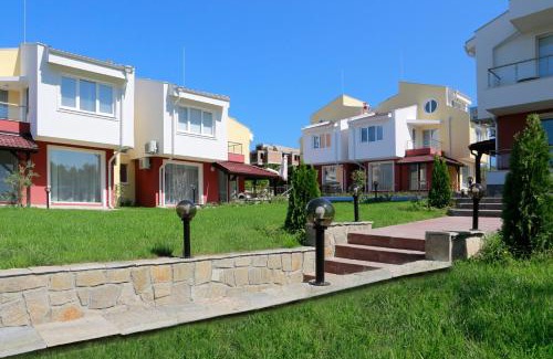 Budjaka Resort | St. Stefan Villas & Hotel