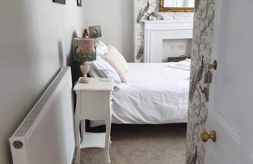 Lynton House | St Vincent Guest House