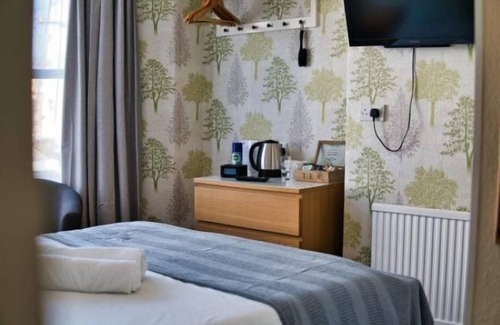 Paignton Hotel | St Weonards Hotel