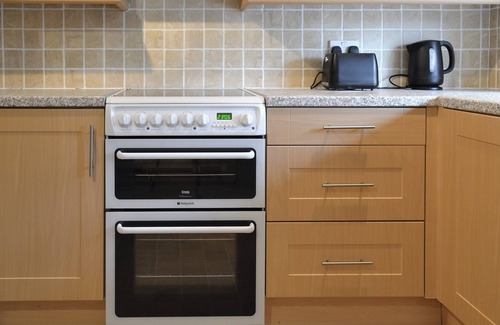 Foxley Cottage | Stable Cottage 8 - UKC3747
