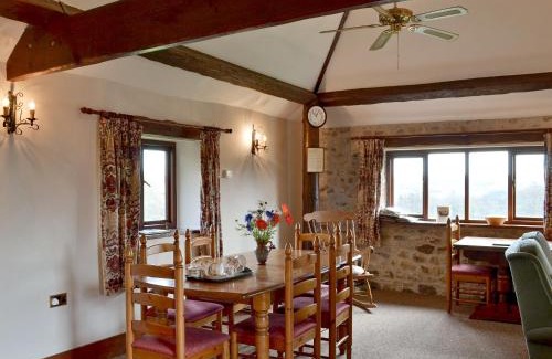 Colyton House | Stable Cottage - W40643