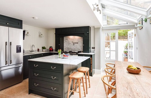Chelsea Riverside House | Stadium Street Pro-managed
